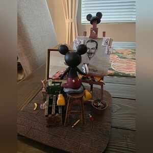 Mickey Mouse Artist Figurine